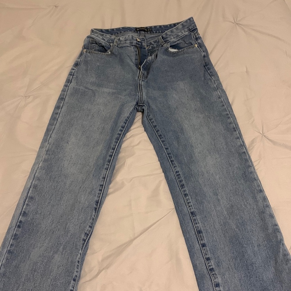 pretty little thing straight leg jeans
